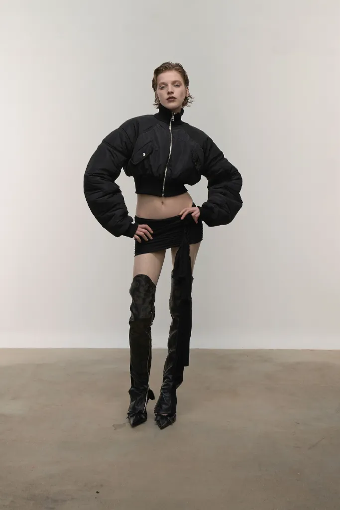 00006 luis de javier fall 2025 ready to wear credit brand 2