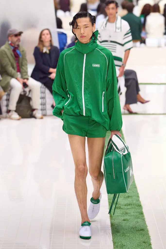 Lacoste09