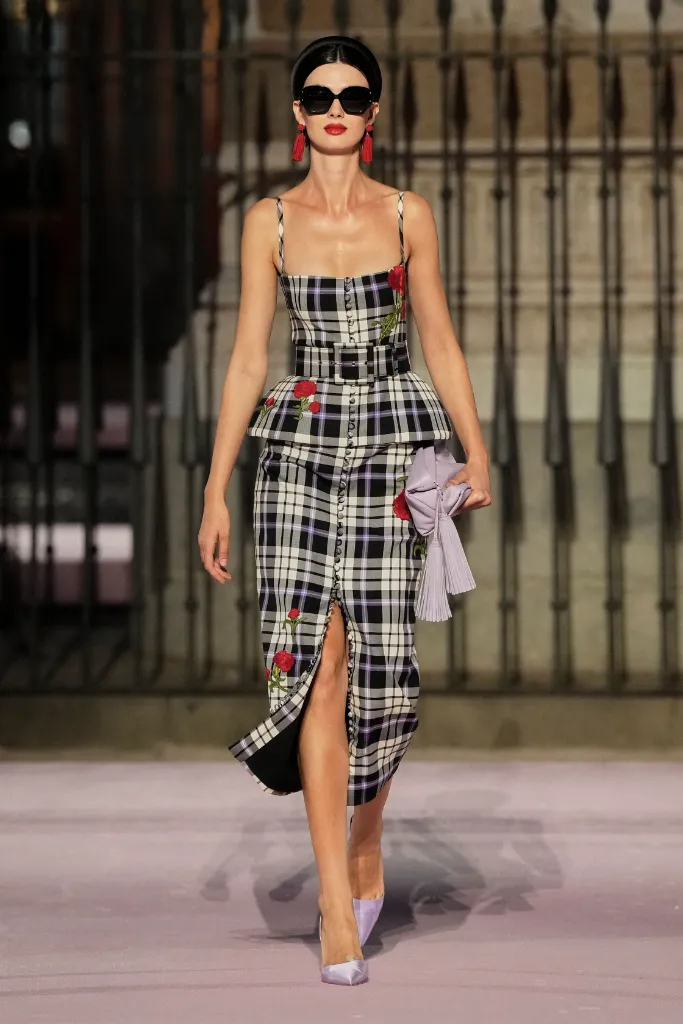 00067 carolina herrera spring 2026 ready to wear credit gorunway