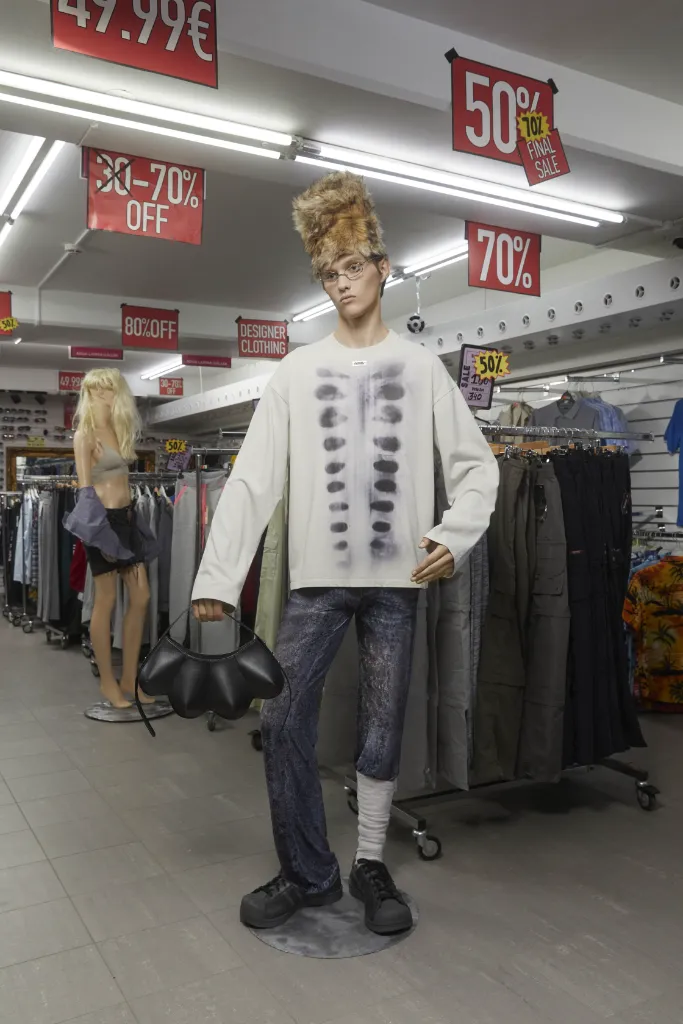 00008 avavav spring 2026 ready to wear credit brand